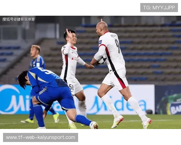 蓉城主帅锋霸双双获中超8月最佳，蓉城足球